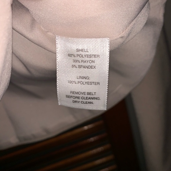 Blazer - Picture 5 of 5